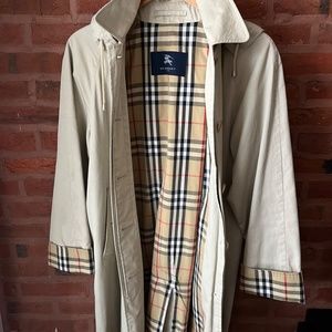 Burberry Women's trench